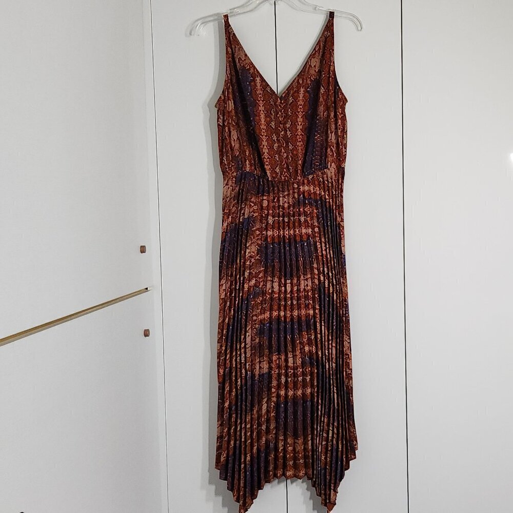 Nanette Lepore Dress Women's Size 8 Sleeveless Pleated with Front Buttons